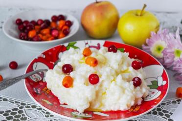 Baked Rice Porridge with Milk