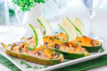 Stuffed Zucchini Boats with Minced Meat and Mushrooms