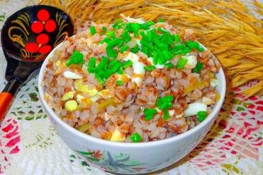 Quick Buckwheat and Egg Dinner