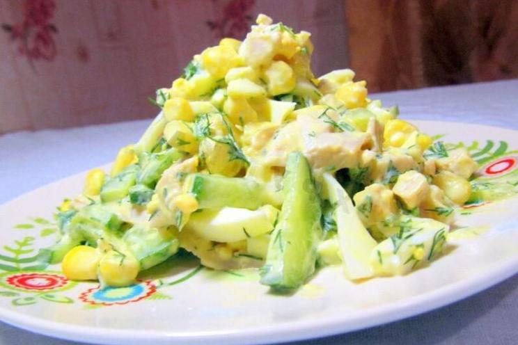 Quick & Refreshing Chicken Cucumber Salad