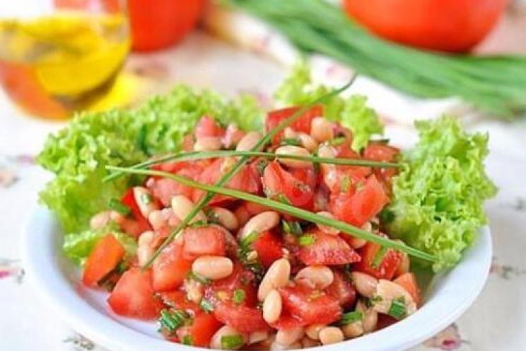 Quick & Tasty Tomato Bean Salad
