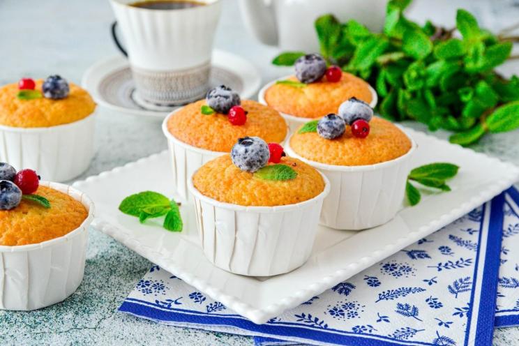 Easy & Delicious Mini Cupcakes