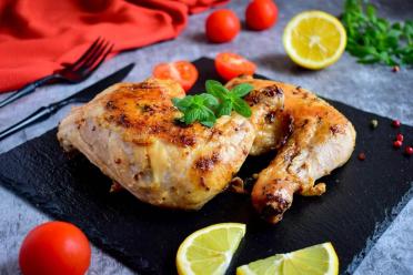 Juicy Pan-Fried Chicken with Crispy Crust