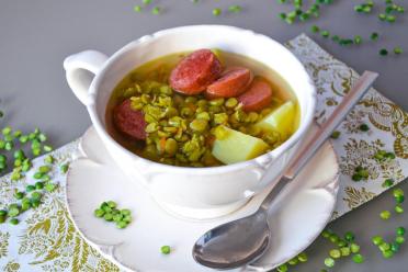 Hearty Pea Soup with Smoked Sausage