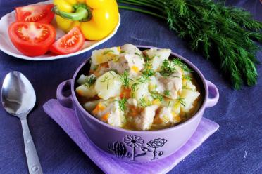 One-Pan Chicken and Potato Stew