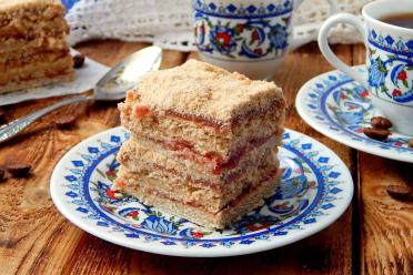 Gluten & Dairy-Free Honey Jam Cake
