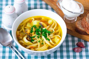 Hearty Mushroom Noodle Soup