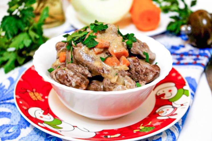 Creamy Chicken Liver with Carrots and Onions Creamy Chicken Liver with Carrots and Onions