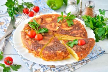 Cheesy Slow Cooker Potato Casserole