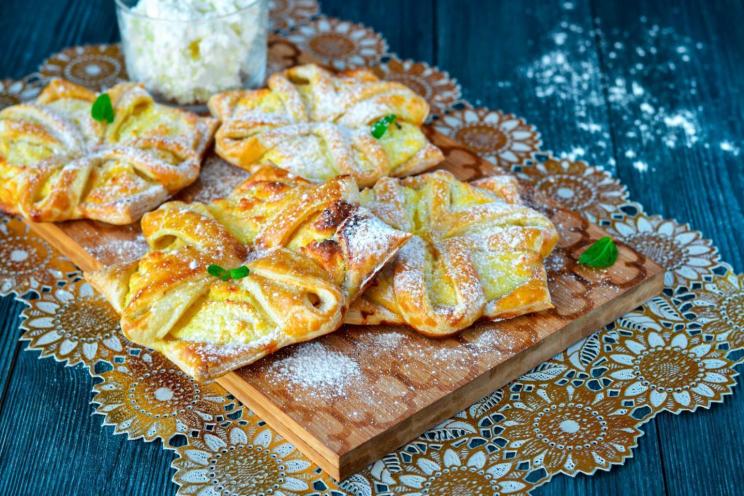 Quick & Easy Cottage Cheese Puff Pastry