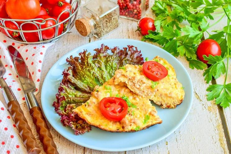 Quick & Hearty Minced Meat and Egg Skillet