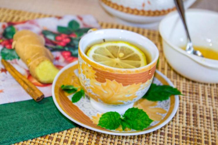 Immune-Boosting Ginger Lemon Honey Green Tea Immune-Boosting Ginger Lemon Honey Green Tea