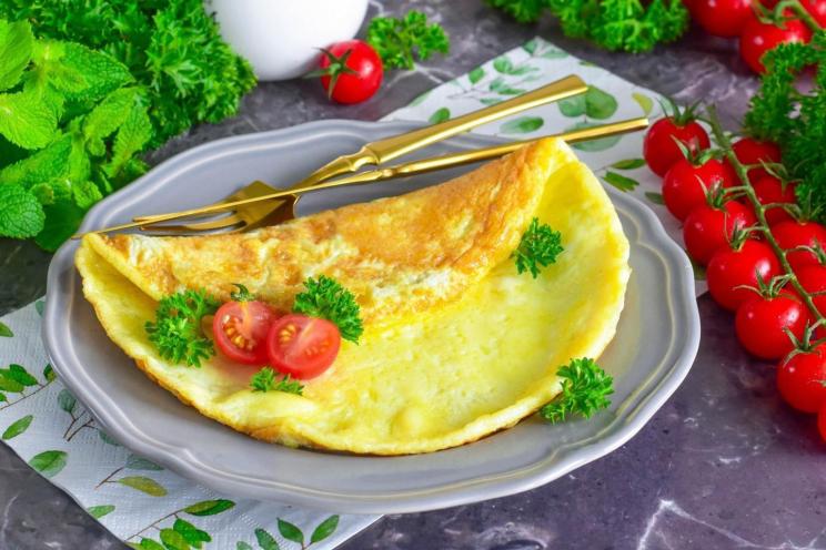 Quick & Easy Water-Based Pan Omelet Quick & Easy Water-Based Pan Omelet