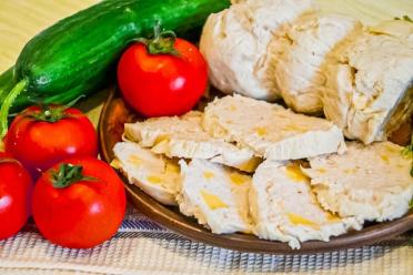 Cheesy Homemade Chicken Sausage