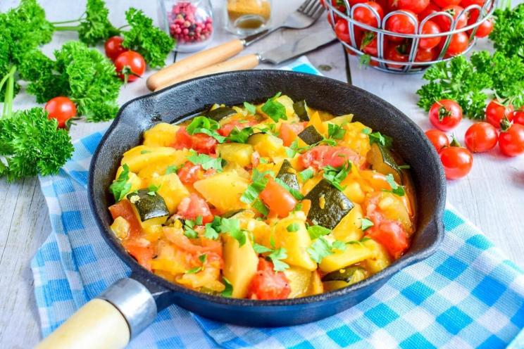 One-Pan Potato Veggie Stew