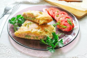 Puff Pastry-Wrapped Fish with Vegetables