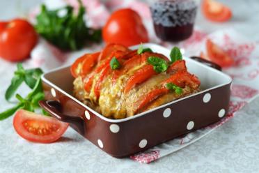 Oven-Baked Pork Accordion with Tomatoes