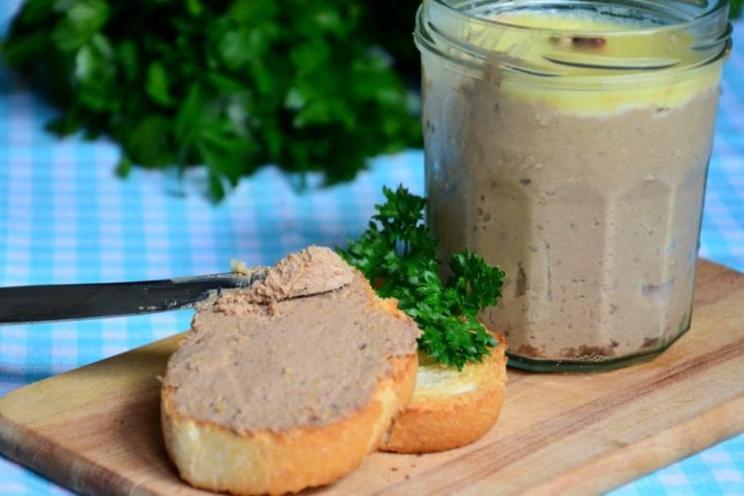 Creamy Chicken Liver Pâté with Chickpeas Creamy Chicken Liver Pâté with Chickpeas