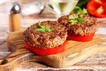 Restaurant-Style Chopped Beef Steak