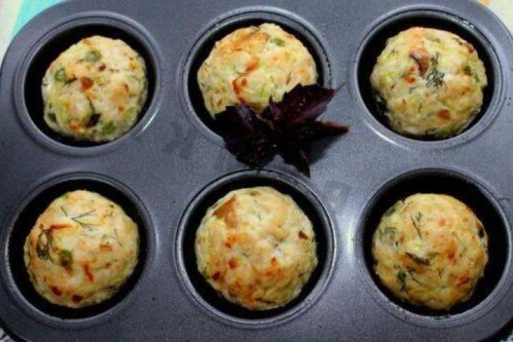 Savory Chicken Breast Muffins Savory Chicken Breast Muffins