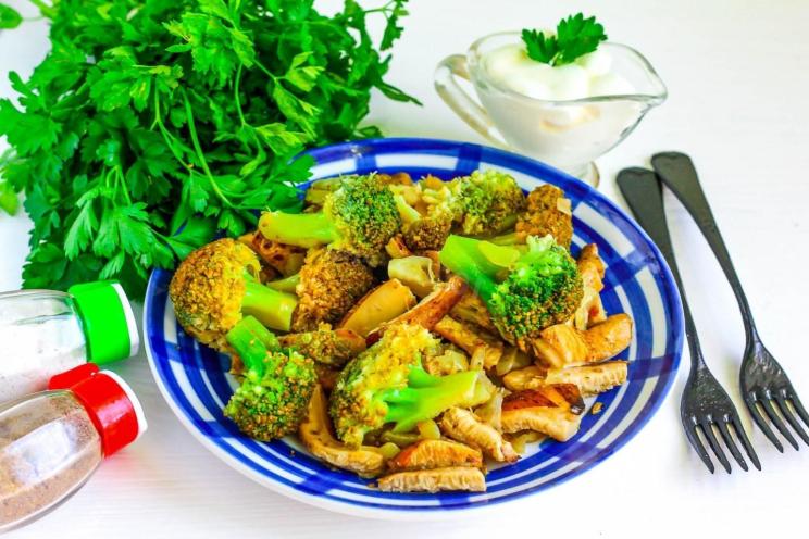 Tasty Broccoli & Mushroom Side Dish Tasty Broccoli & Mushroom Side Dish