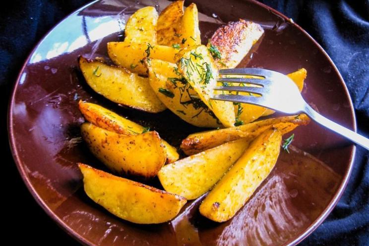 Garlic-Infused Rustic Fried Potatoes