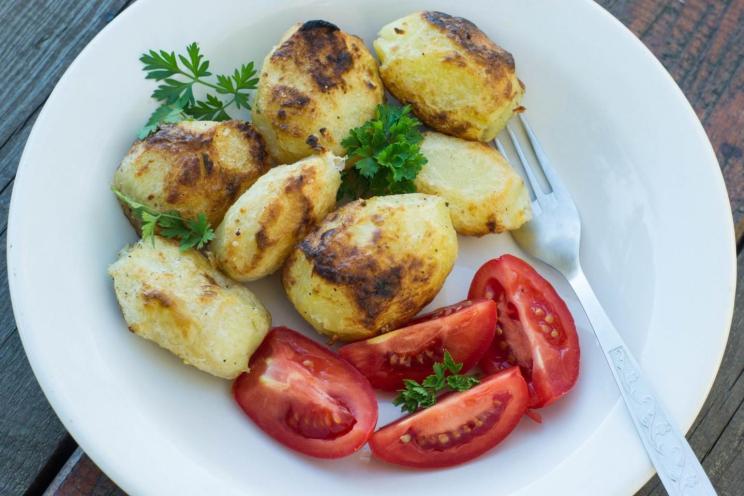 Quick and Easy Grilled Jacket Potatoes for Picnics