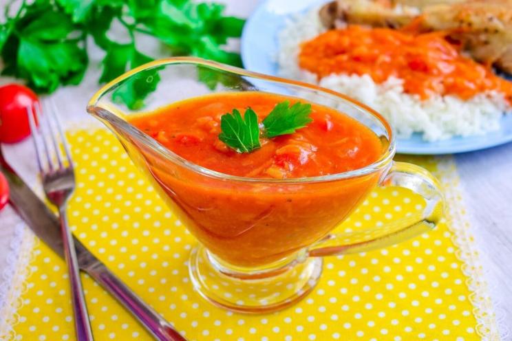 Savory Vegetable Gravy with Onions and Carrots Savory Vegetable Gravy with Onions and Carrots