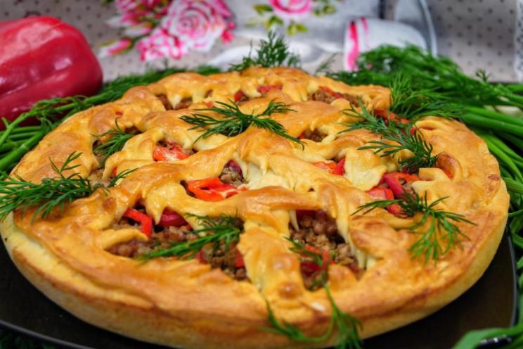 Hearty Meat Pie with Rice and Veggies