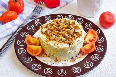 Chicken Walnut Salad for Festive Tables