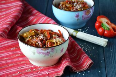 Quick & Spicy Teriyaki Udon Noodles