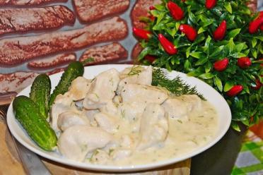 Creamy Slow Cooker Chicken Fillet