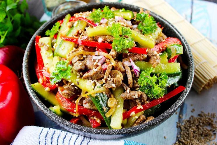 Spicy Korean Meat and Cucumber Salad