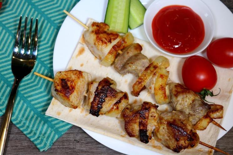 Oven-Baked Shish Kebabs in Mayonnaise Marinade Oven-Baked Shish Kebabs in Mayonnaise Marinade