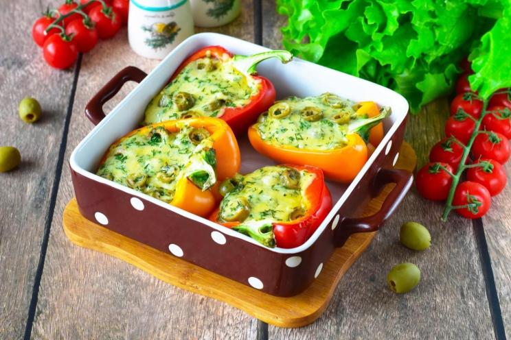 Cheesy Oven-Baked Stuffed Bell Peppers