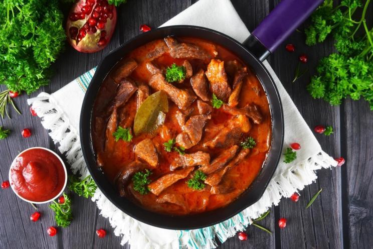 Hearty Beef Goulash with Tomato Paste Hearty Beef Goulash with Tomato Paste
