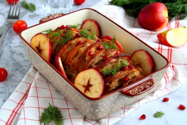 Oven-Roasted Pork with Apples