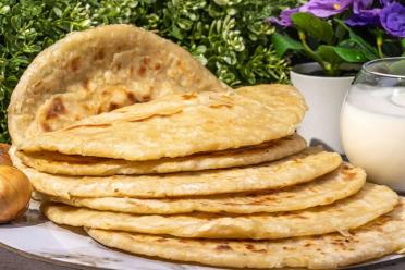 Fried Onion Puff Pastries (Katlama)