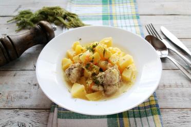 Creamy Chicken and Potato Stew