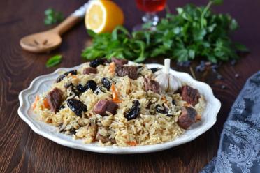 Prune Pilaf in a Pan