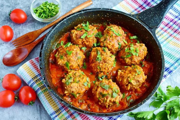 One-Pan Minced Meat and Rice with Gravy