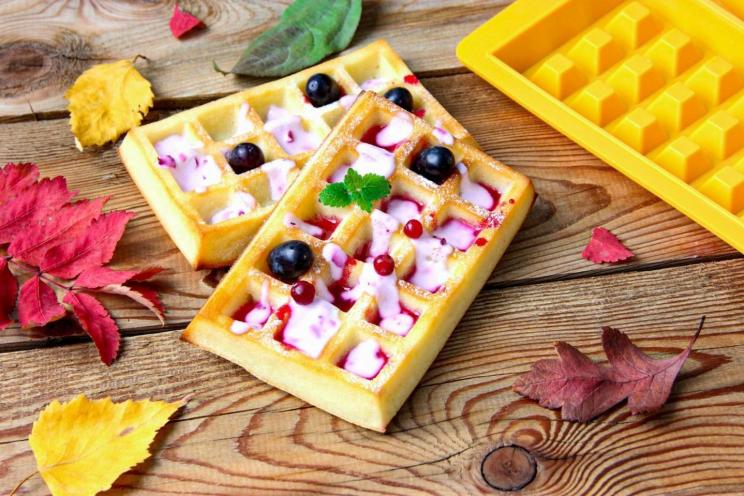 Oven-Baked Waffles for a Light and Tasty Breakfast
