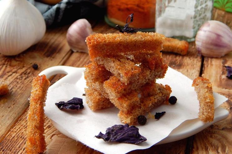 Homemade Crunchy Crackers Homemade Crunchy Crackers