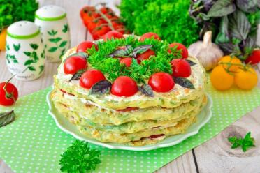 Tomato-Garlic Zucchini Pancake Cake