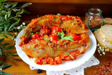 Baked Fish with Tomato Sauce