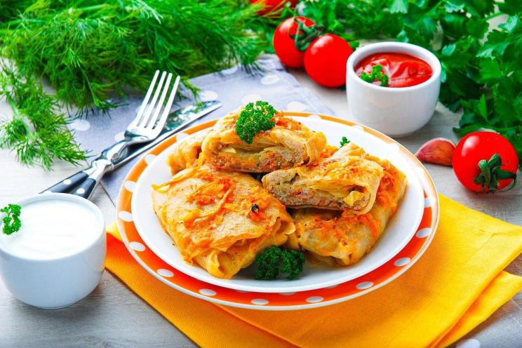 Slow Cooker Stuffed Cabbage Rolls in Tomato Sauce Slow Cooker Stuffed Cabbage Rolls in Tomato Sauce