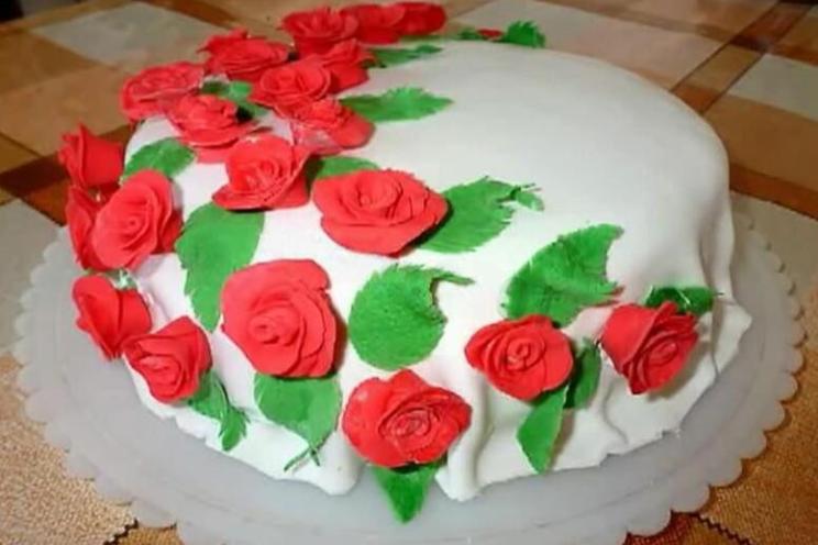 Stunning Mastic Rose Cake Using Ready-Made Layers Stunning Mastic Rose Cake Using Ready-Made Layers