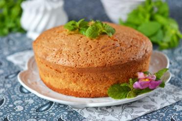 Boiling Water Sponge Cake