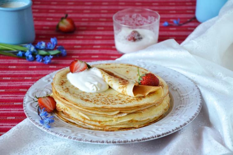 Versatile Thin Pancakes with Sour Cream Versatile Thin Pancakes with Sour Cream