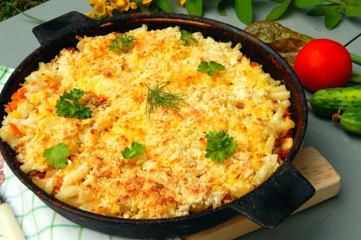 Baked Macaroni and Cheese with Ground Meat